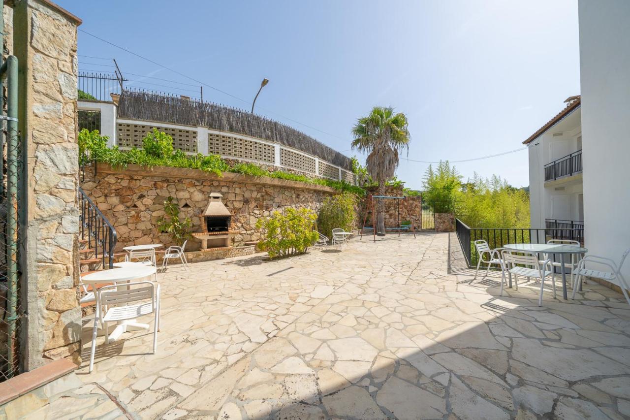 Apartamentos Costamar Lloret de Mar Dış mekan fotoğraf